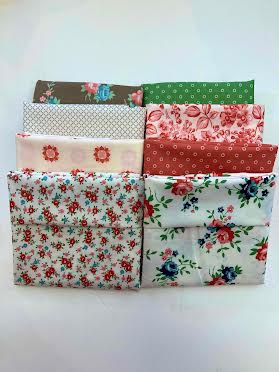 Rosemary Cottage Fat Quarter Bundle Red