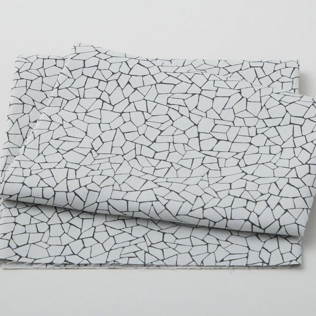 Quilters Coordinates 4515 254 Grey