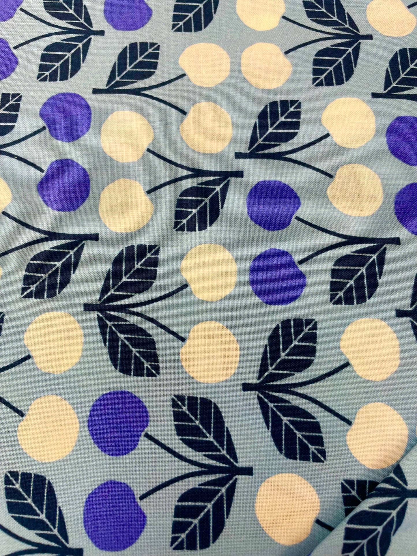 Under the Apple Tree 304000-28