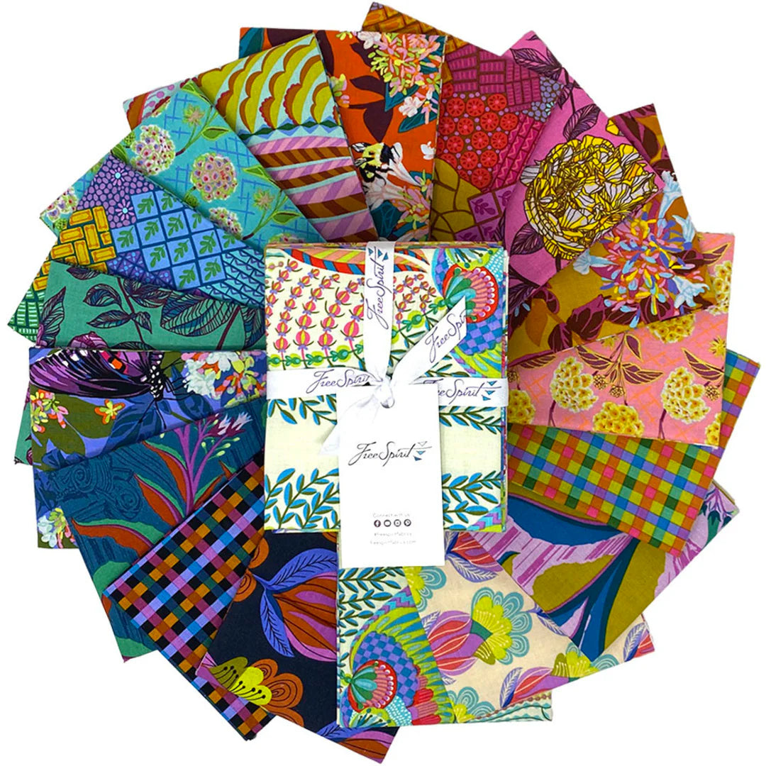 Our Fair Home Fat Quarter Bundle