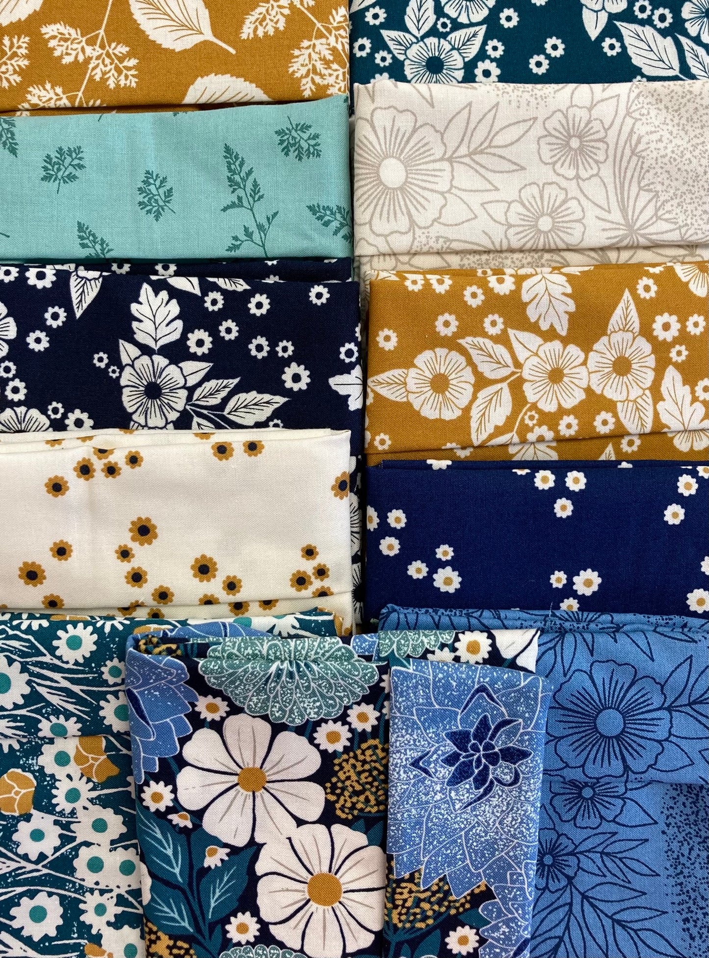 Field of Flowers #2 Fat Quarter Bundle