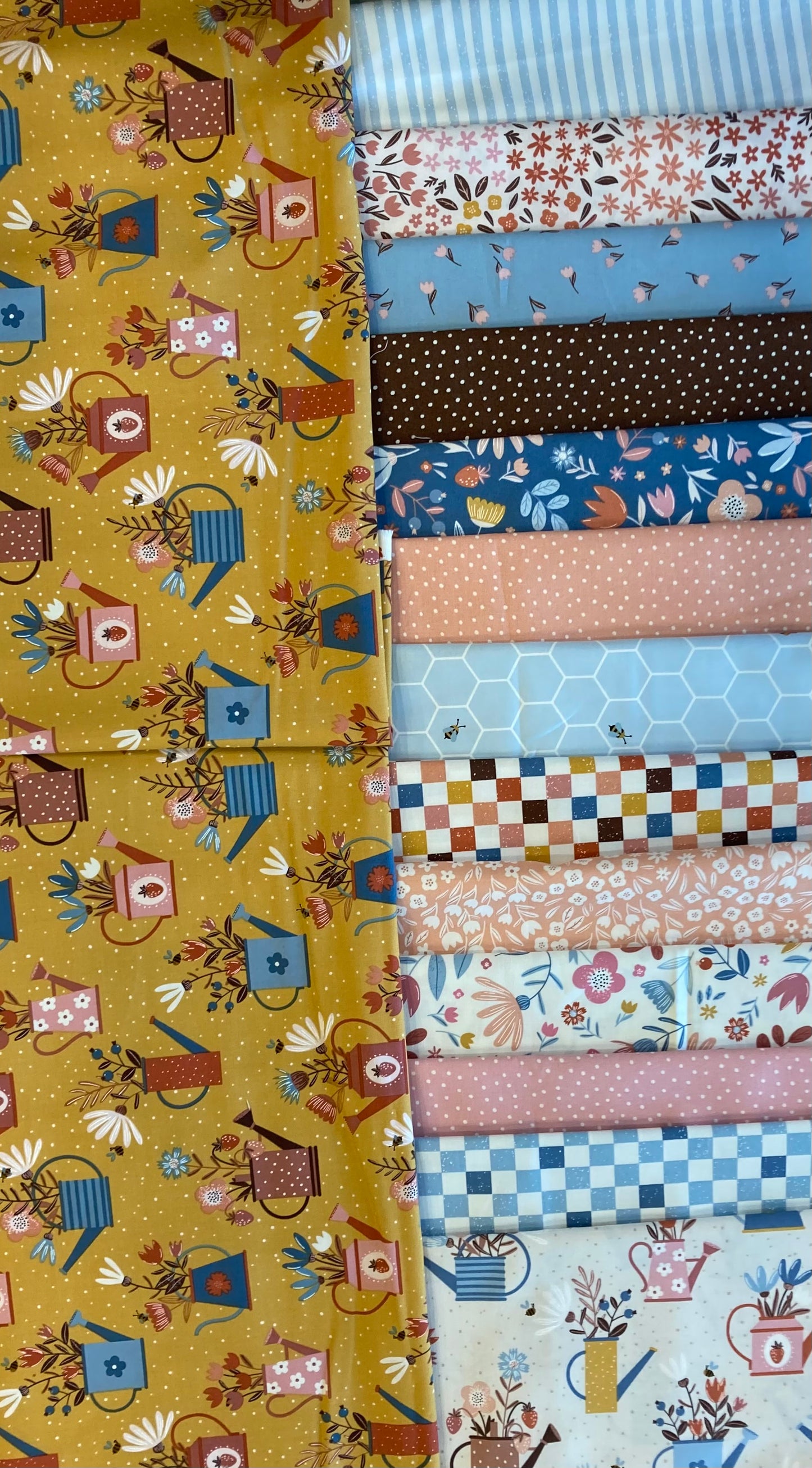 Blossom and Blooms Blue Fat Quarter Bundle