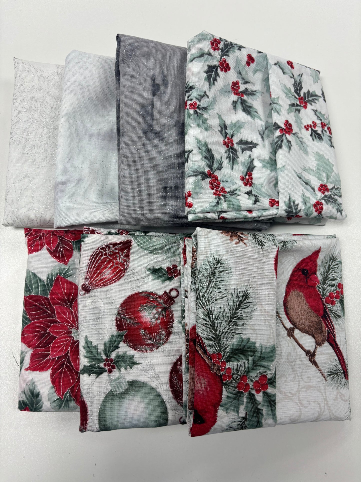 Christmas Splendor Fat Quarter Bundle