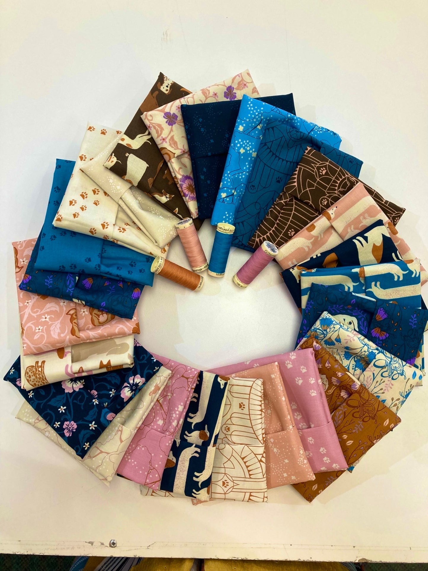 Dog Park Fat Quarter Bundle Full