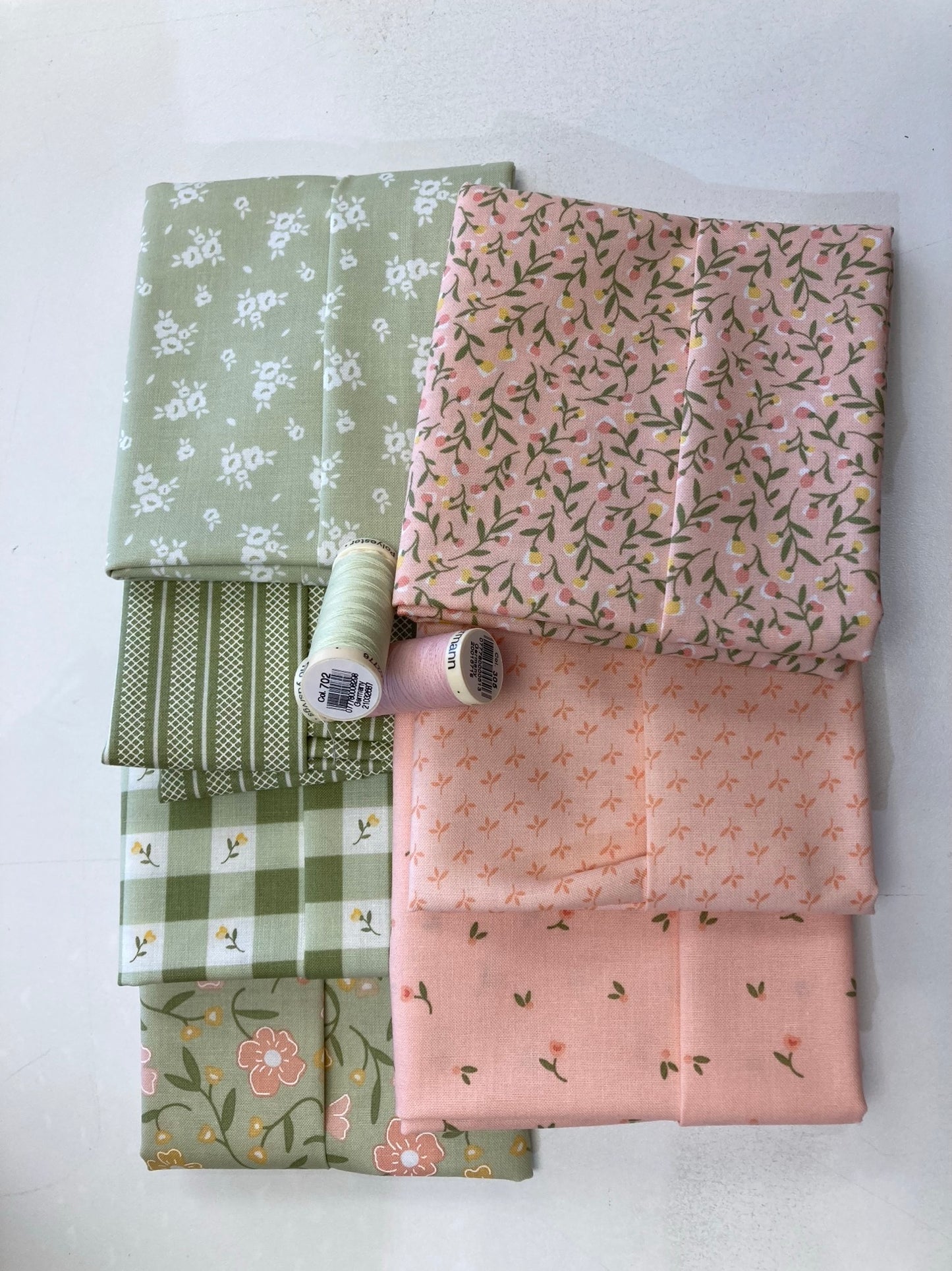 Flower Girl Fat Quarter Bundle Sampler #4