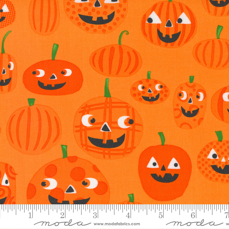 Too Cute to Spook 522420-13