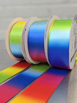 209 9-099 Rainbow 1.5" Double Faced Ribbon