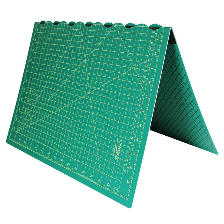 Unique 17"x24" Folding Cutting Mat