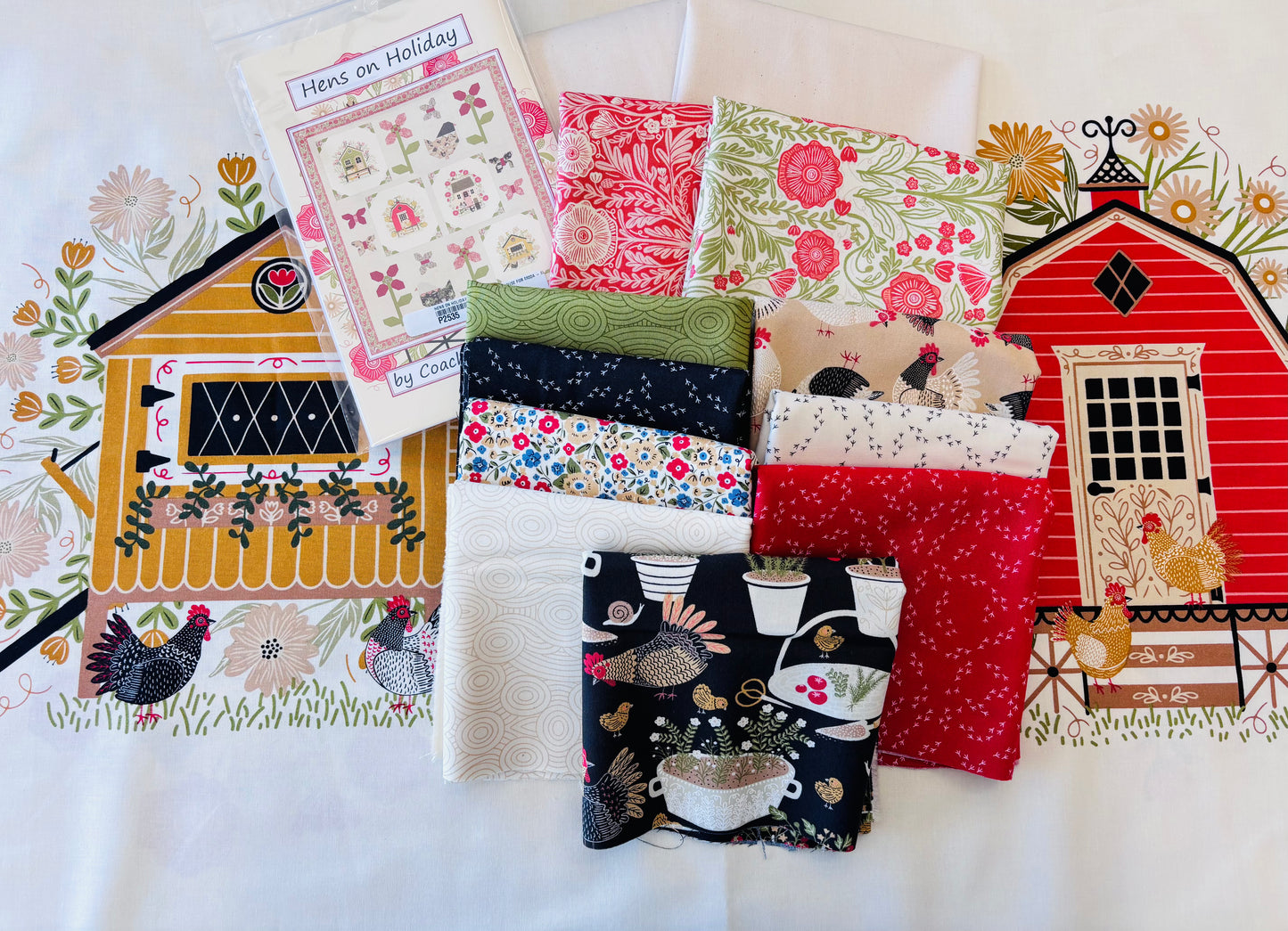 Hens on Holiday Quilt Kit