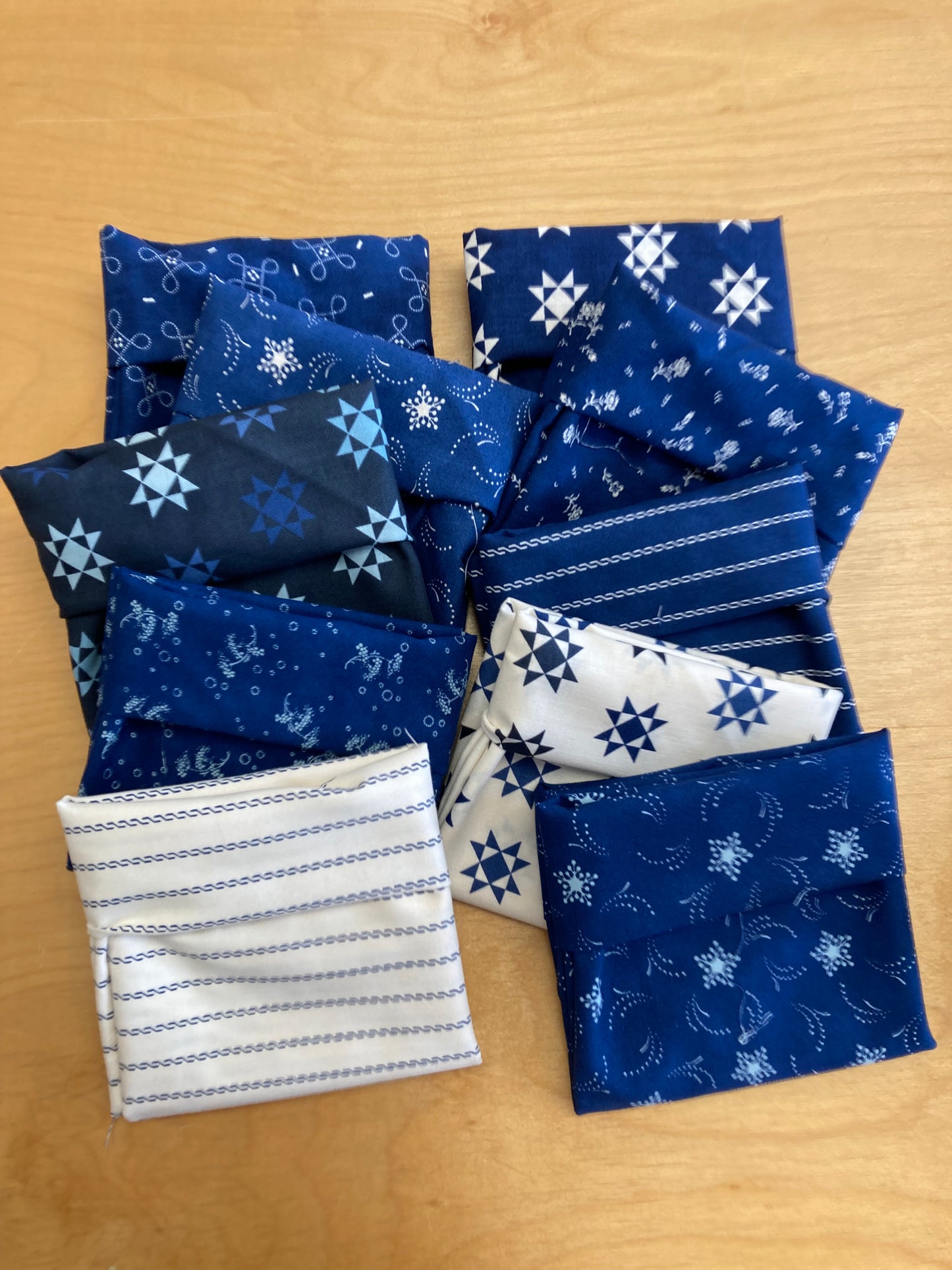 Starlight Navy Fat Quarter Bundle