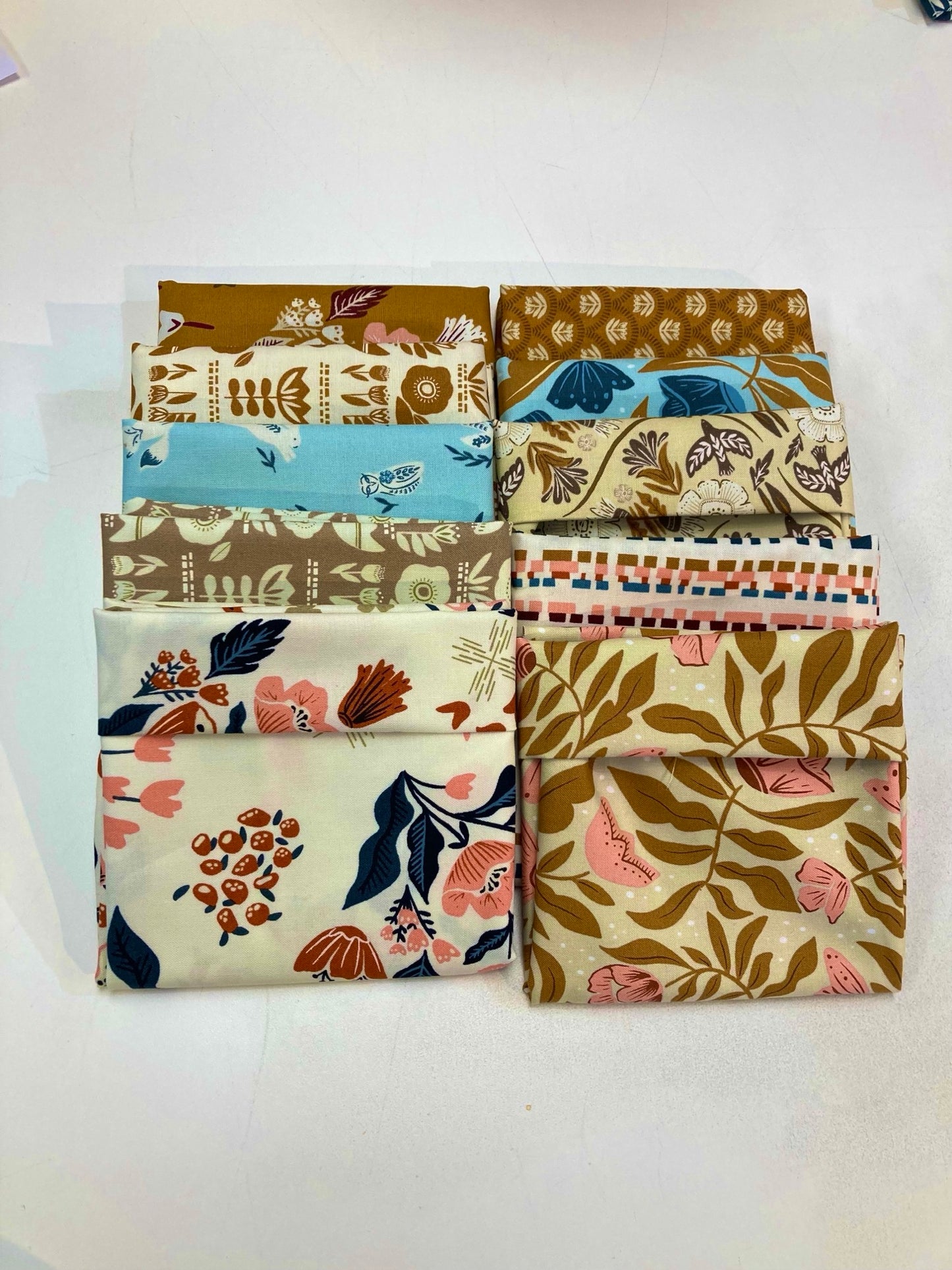 Folk & Lore Fat Quarter Bundle Mustard