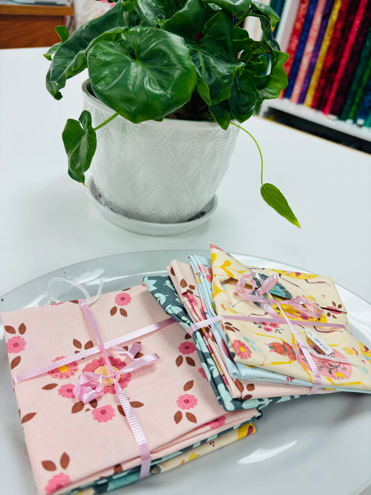 Folk Bug Fat Quarter Bundle