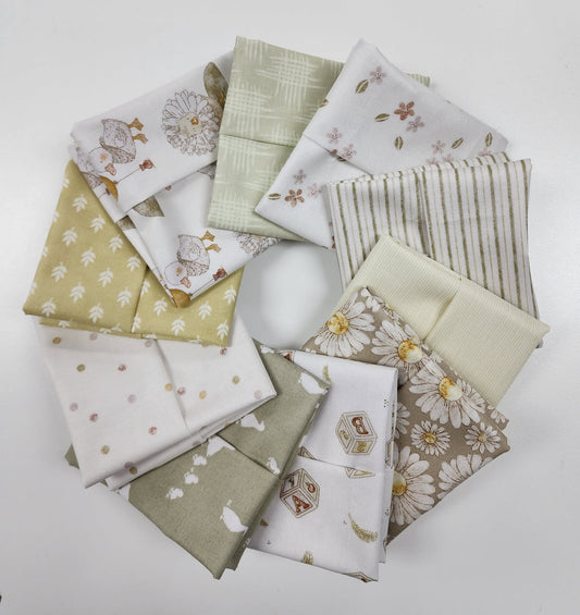 Tiny Waddles Fat Quarter Bundle