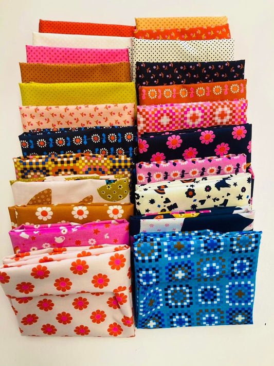 Meadow Star  Fat Quarter Bundle