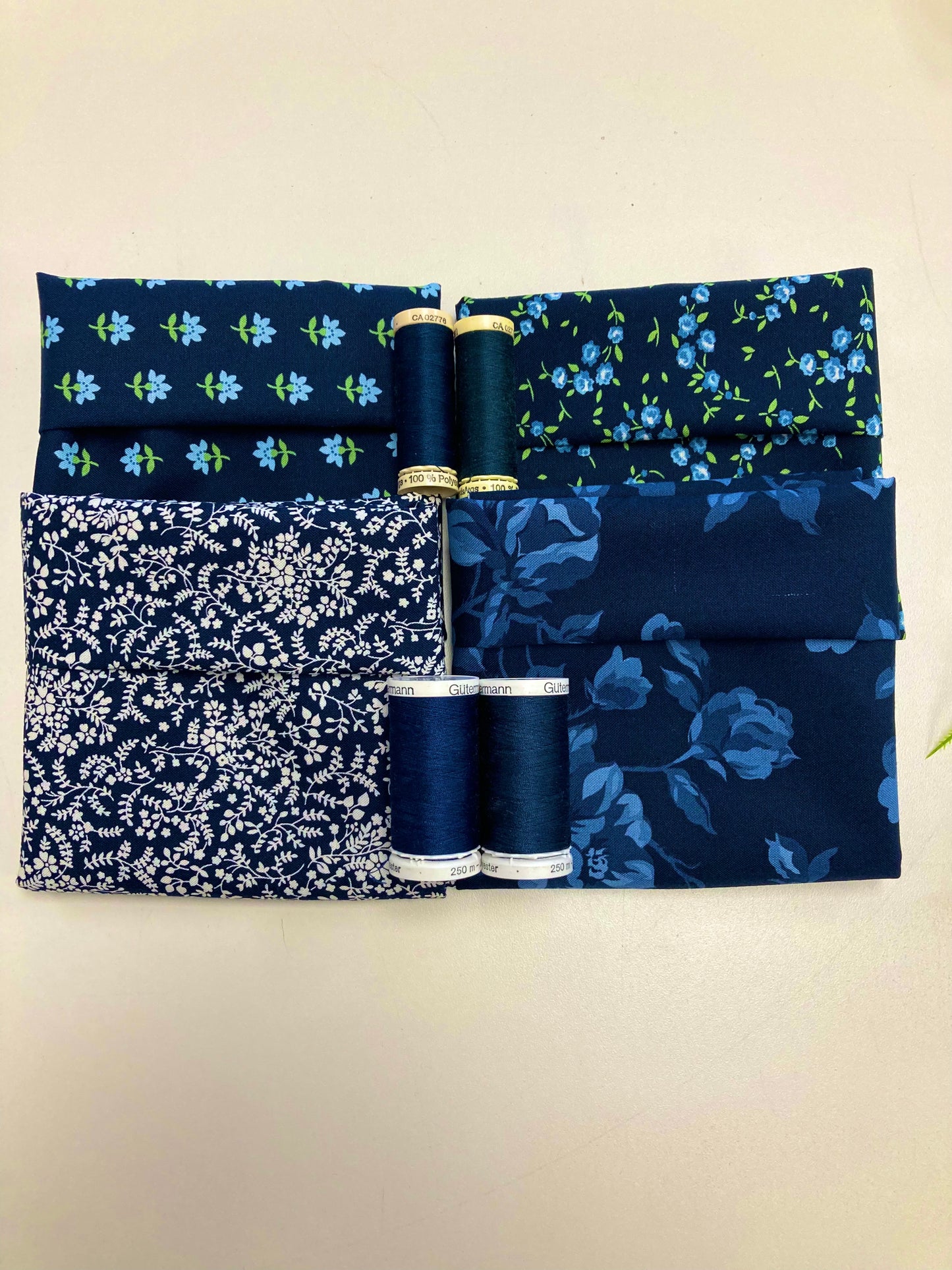 Shoreline Navy Fat Quarter Bundle