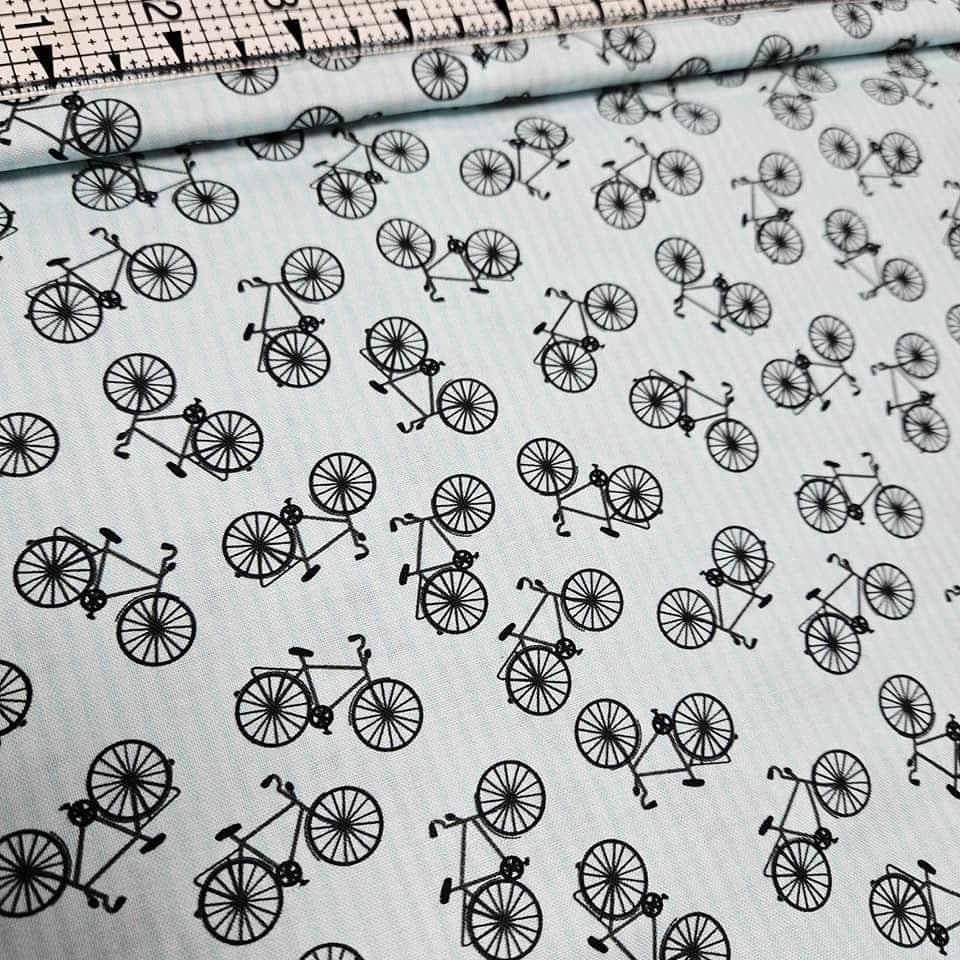 Happiest Little Camper 4501 813 Bikes