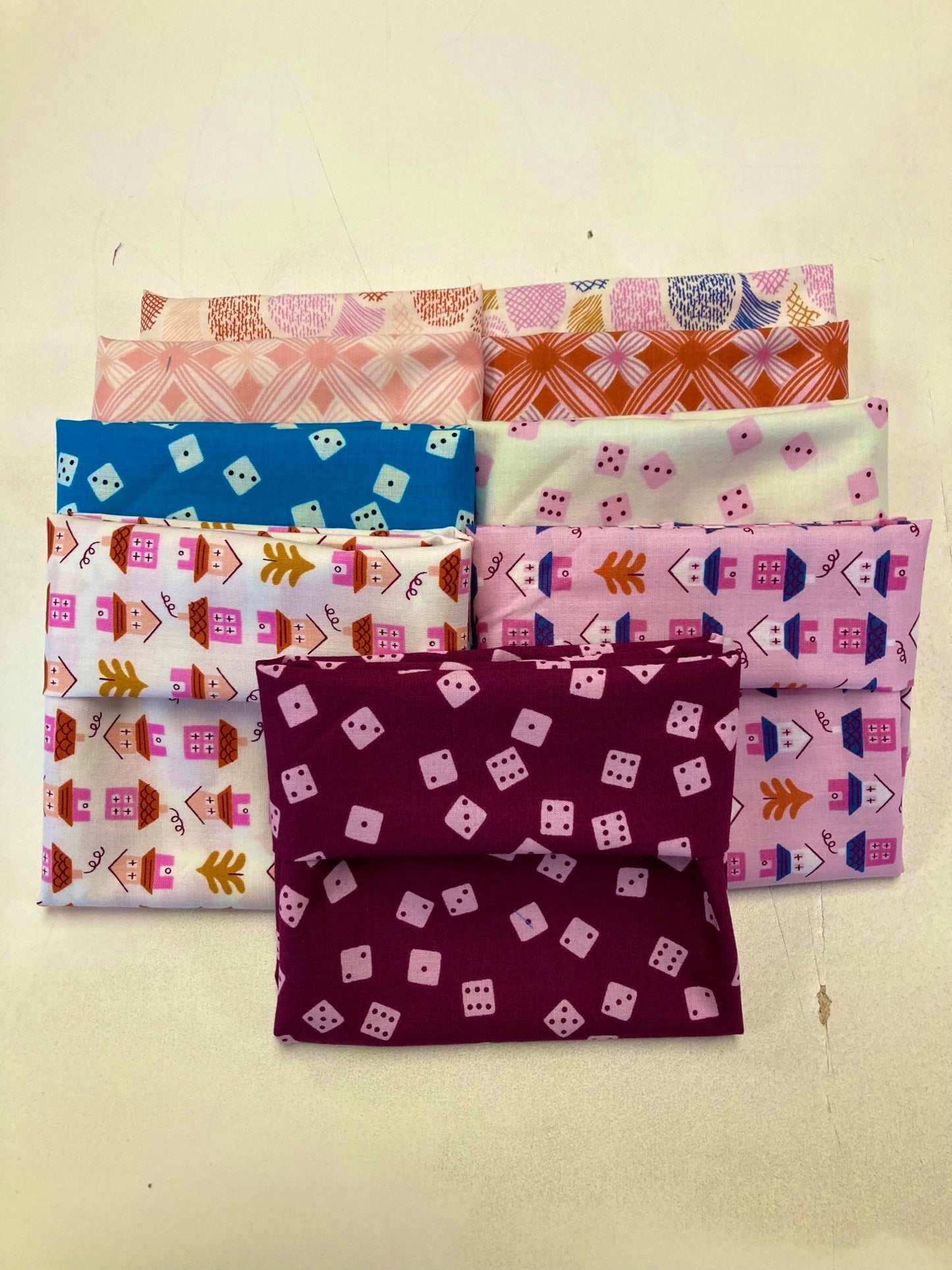 Tarry Town Fat Quarter Bundle